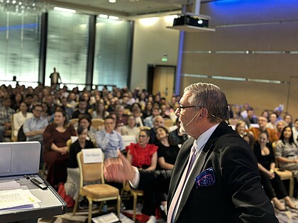 Erfolgreiche Diplomfeier 2024 der Benedict-Schule in Zürich