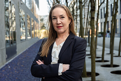 Berufsbegleitender Bachelor wird zum strategischen Karriereschritt.