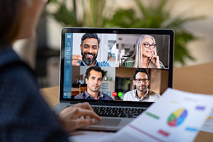 Digital Live Campus: Das Blended Learning System von Benedict