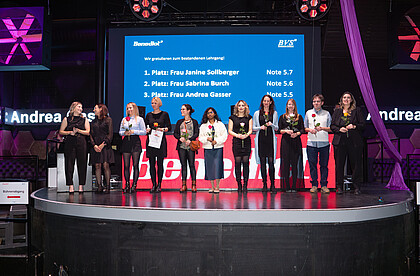 Glamuröse Diplomfeier der Benedict Schule Luzern im Vegas Dance Club