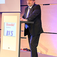 Diplomfeier in Zürich vom 13. Mai 2016 - Benedict & BVS