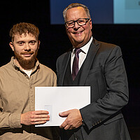Diplomfeier Bern November 2025 – Benedict Schulen Schweiz