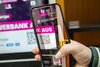 Powerbank ausleihen – QR Code scannen