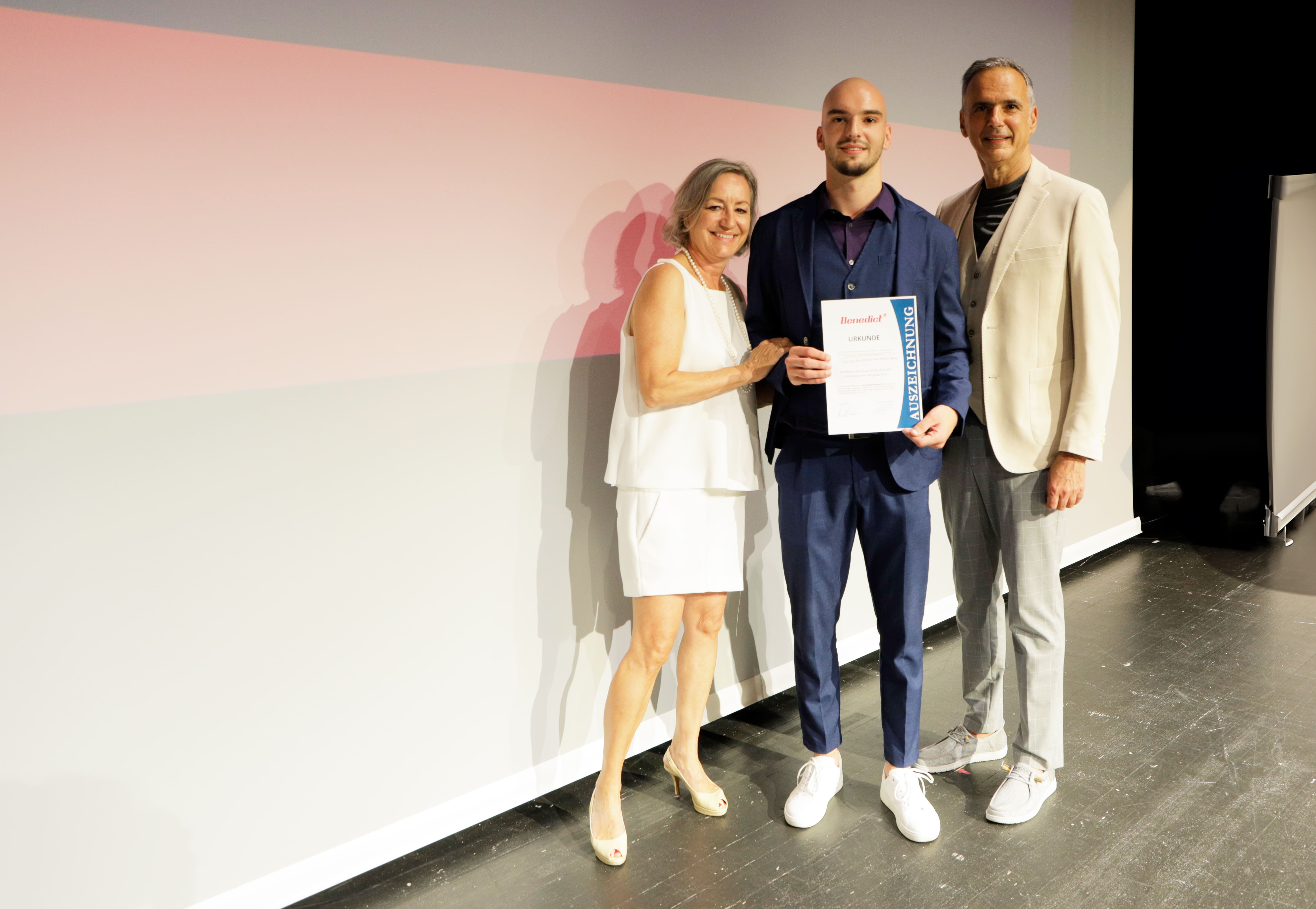Diplomfeier Benedict-Schule Zürich 11. Juli 2024