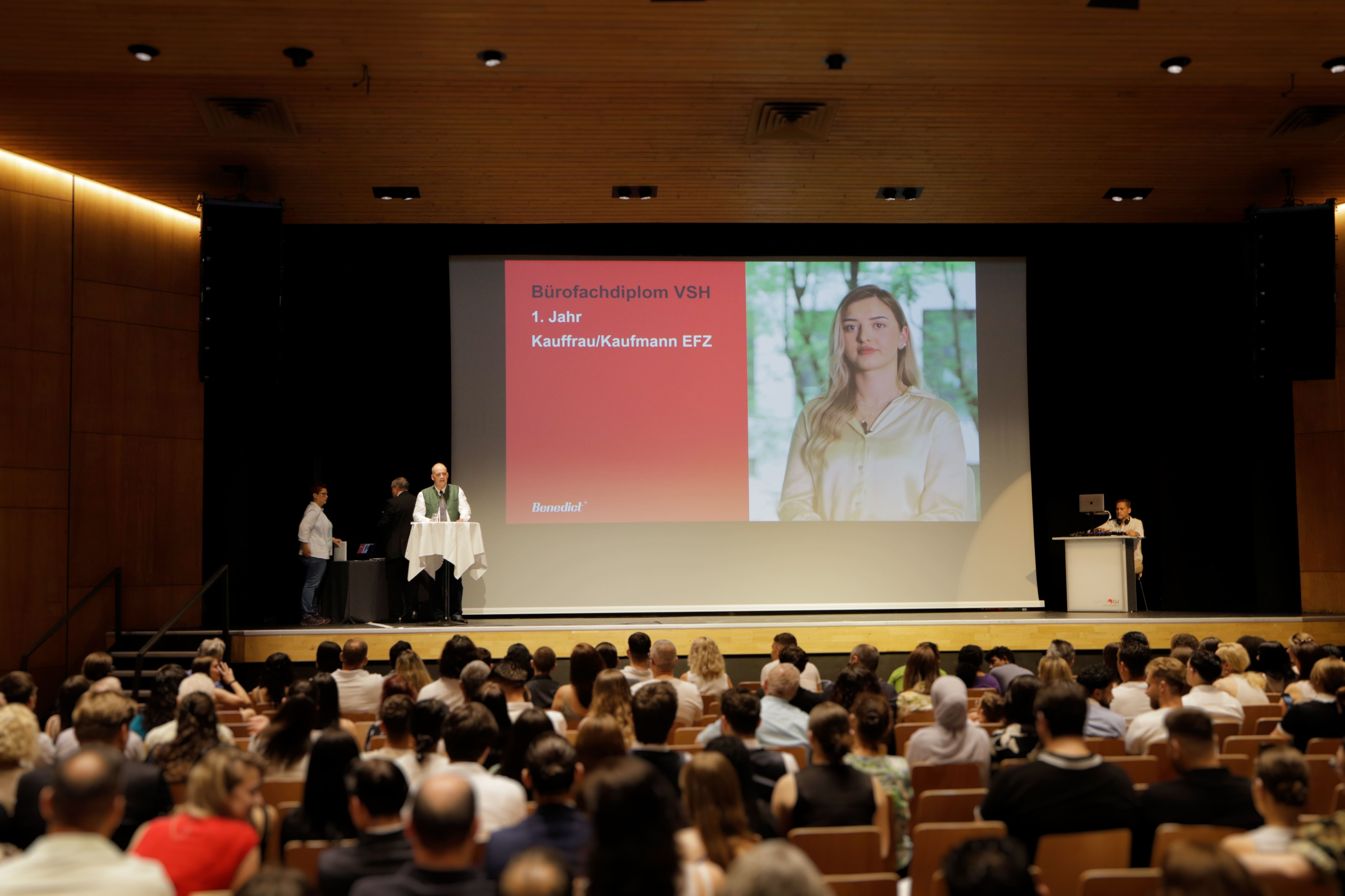 Diplomfeier Benedict-Schule Zürich 11. Juli 2024