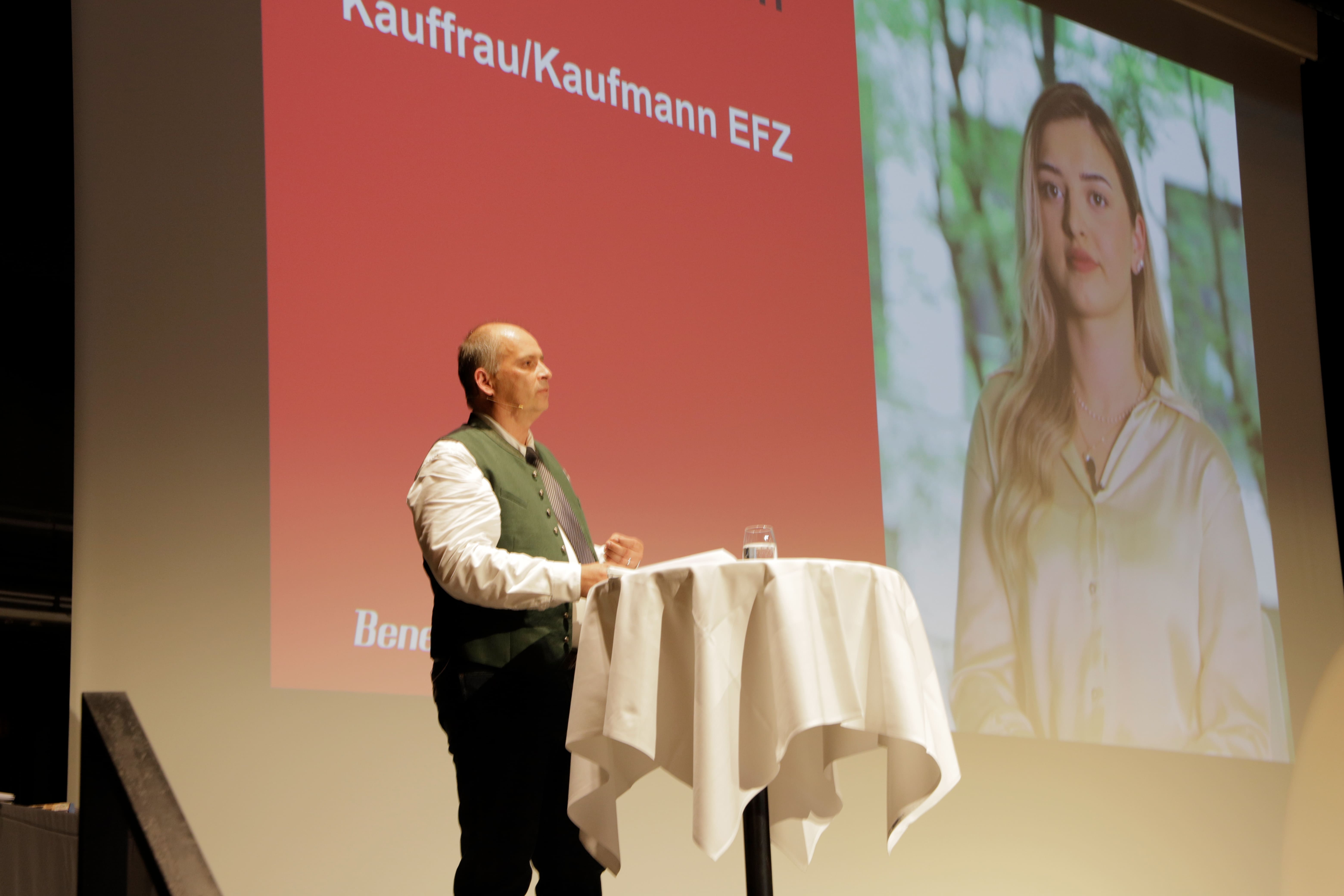 Diplomfeier Benedict-Schule Zürich 11. Juli 2024