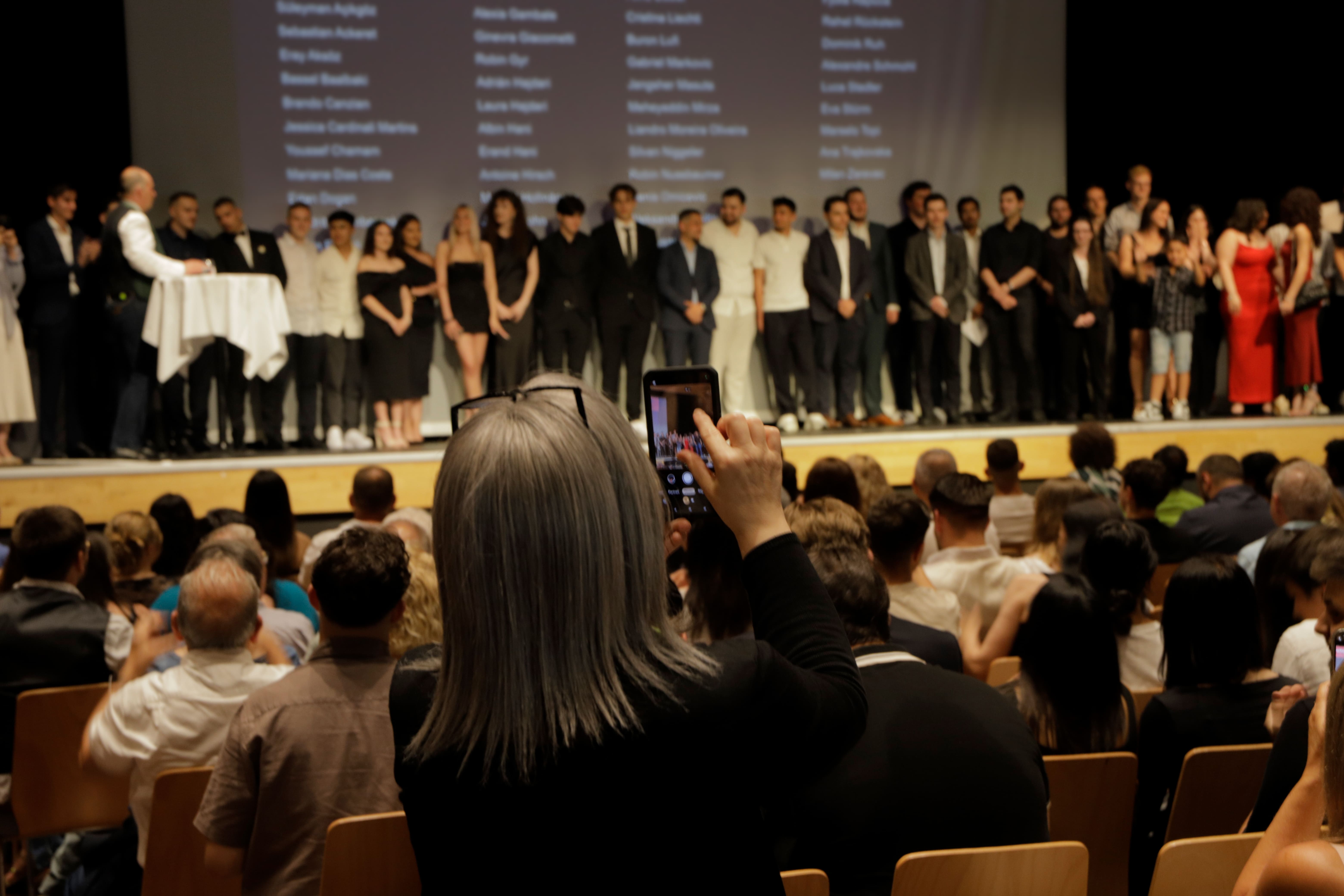 Diplomfeier Benedict-Schule Zürich 11. Juli 2024